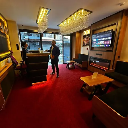 Blueway Bakirkoey Center Hotel