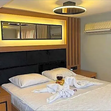 Blueway - Bakirkoy Center فندق