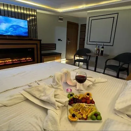 Blueway - Bakirkoy Center Hotel 3*