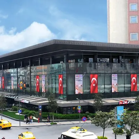 Blueway Bakirkoey Center 2*