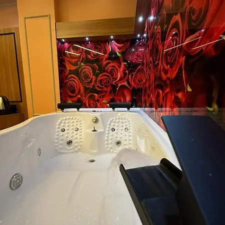 Szálloda Blueway Bakirkoey Center 2*